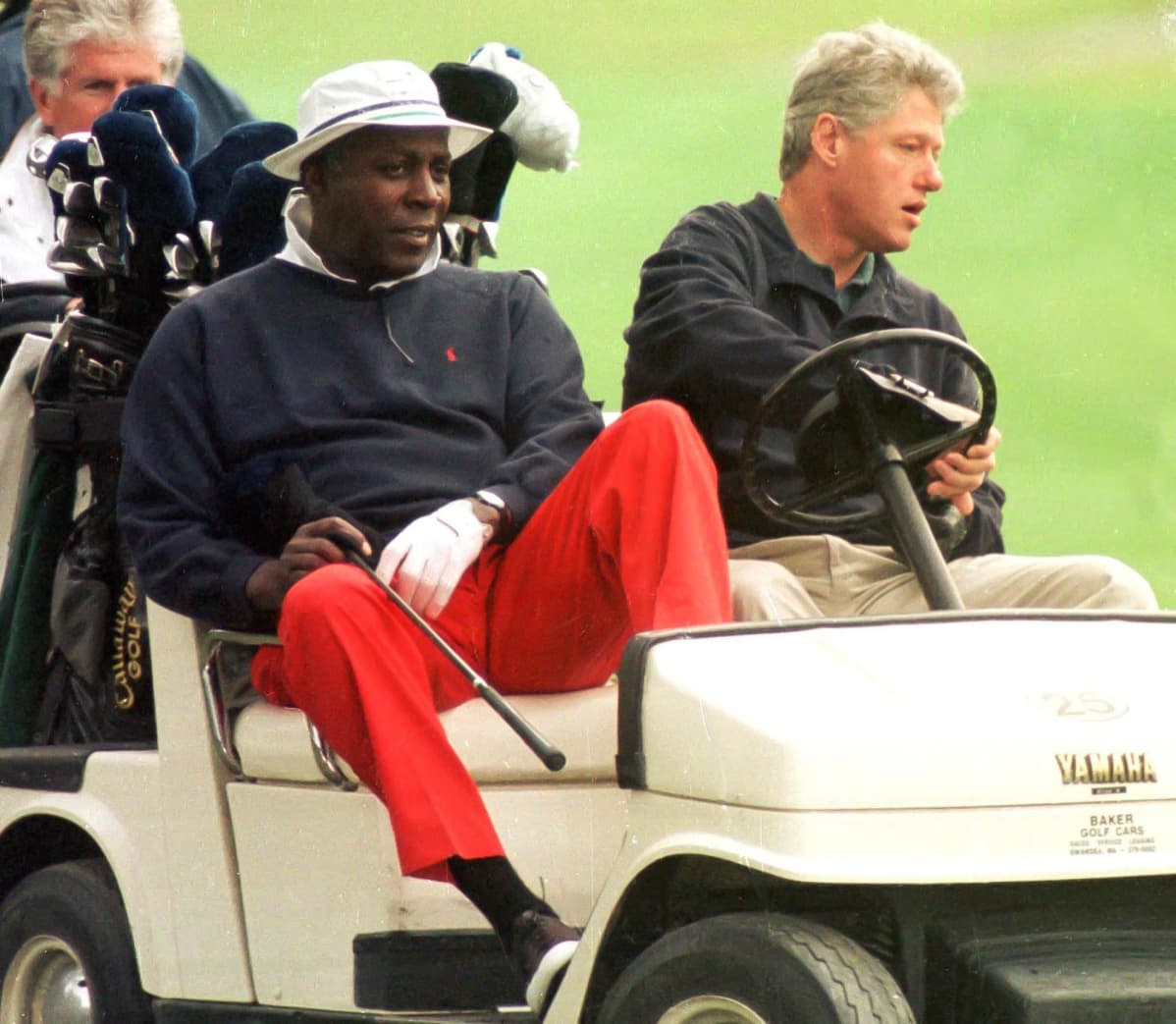 Bill Clinton ja Vernon Jordan golffaamassa vuonna 1993.