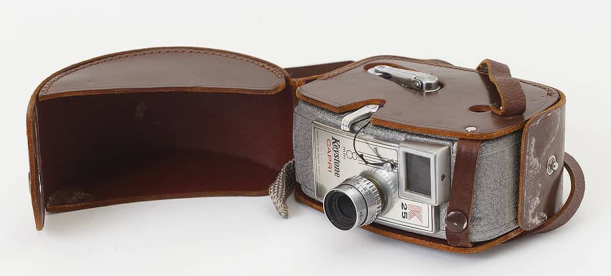 Kaitafilmikamera Keystone Capri K25 1950-luvun puolivälistä.