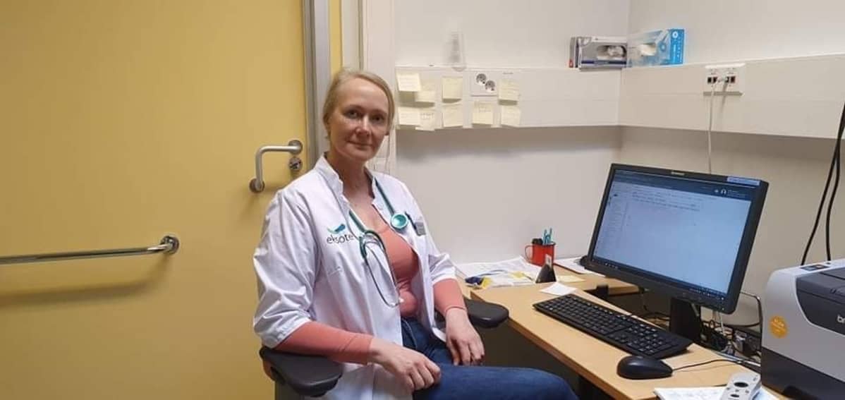 Karmen Vilde työskentelee Parikkalassa, yli kuudensadan kilometrin päässä Etelä-Virossa asuvasta perheestään.