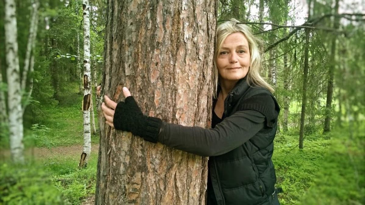 Kuusamolainen matkailuyrittäjä Anne Murto uskoo luonnon parantavaan voimaan.