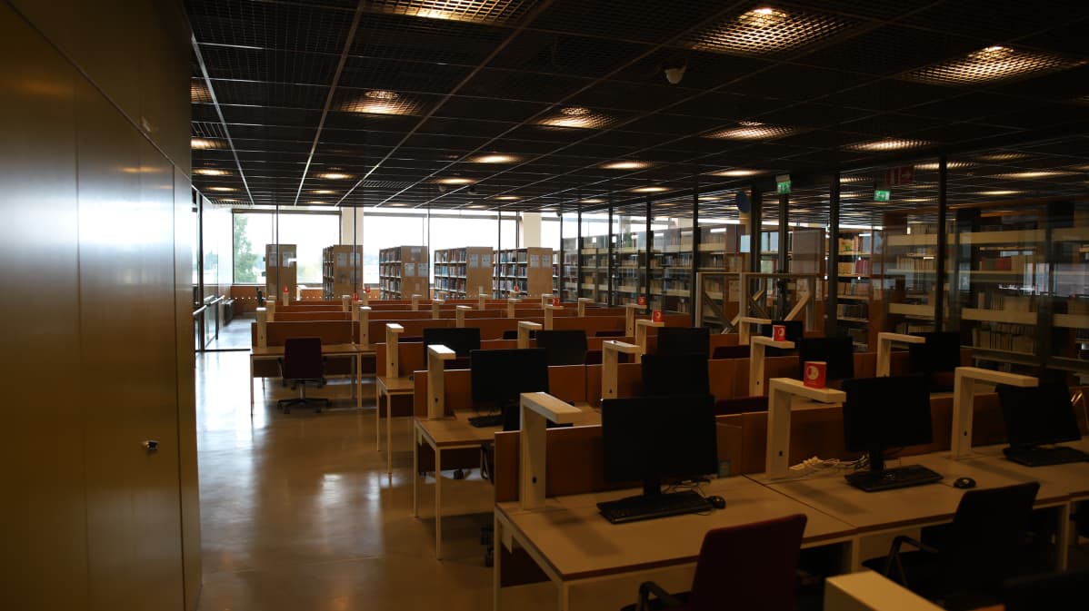 Tritoniassa on mahdollisuus päätetyöskentelyyn.