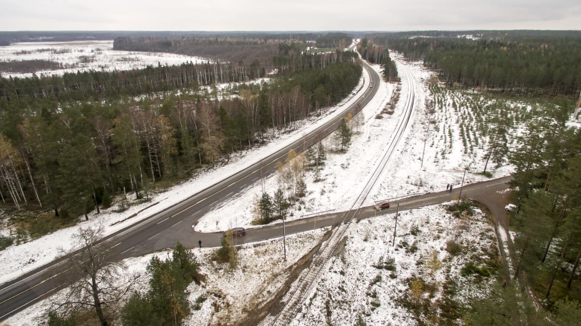 Raaseporin onnettomuus tasoristeys ilmakuva 2