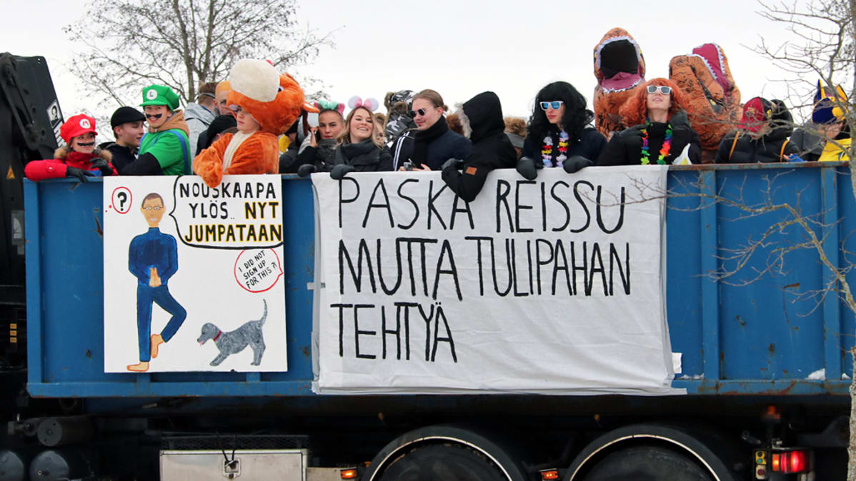 Penkkaririehaa Oulussa.