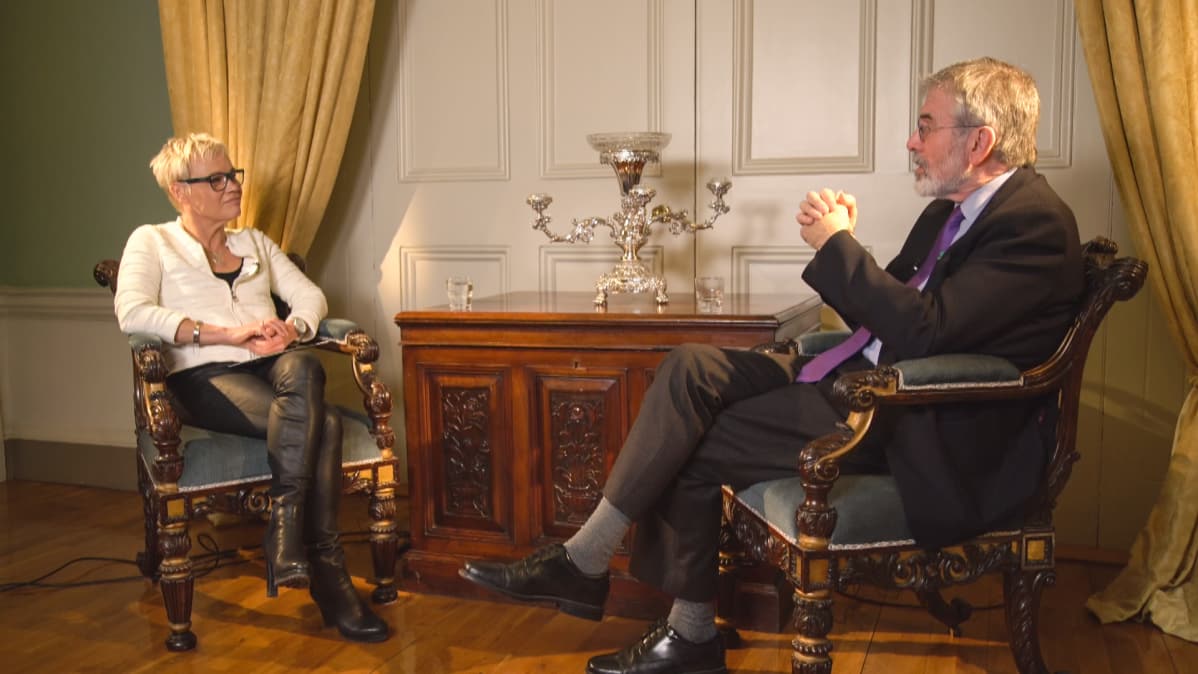 Susanna Turunen ja Gerry Adams