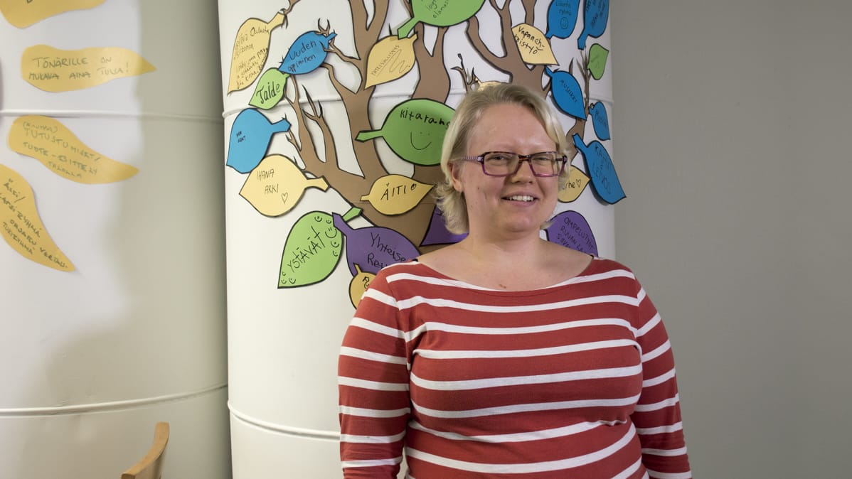 Kuvassa osatyökykyinen Susanna Väisänen.