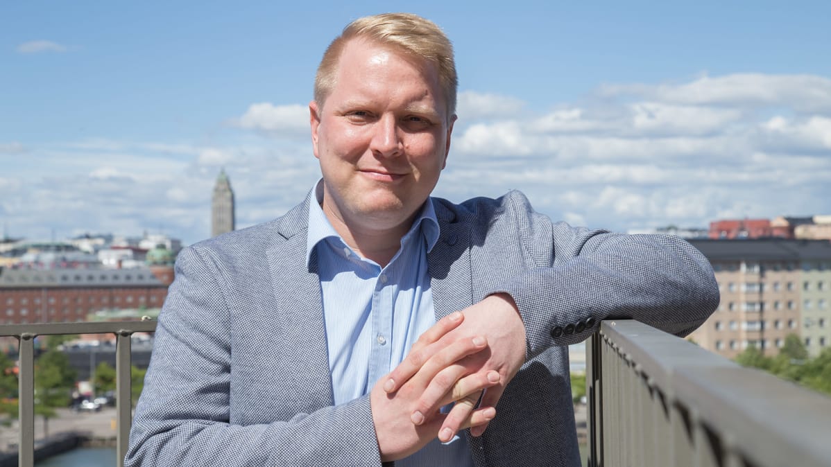 Akatemiatutkija Teppo Särkämö