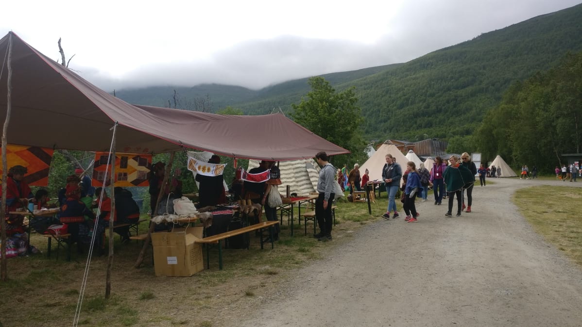 Riddu Riđđu -festivaali järjestetään Norjan Kaivuonossa heinäkuisin.