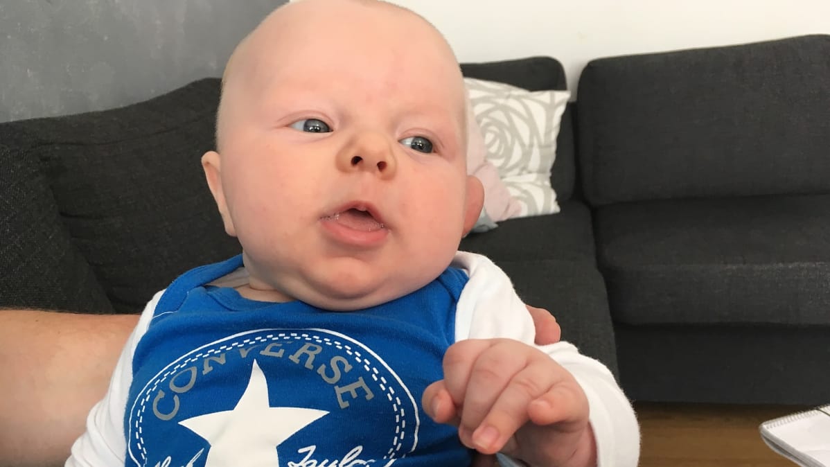 Siikaislaisen Viitasen perheen 3 kuukautta vanha vauva.
