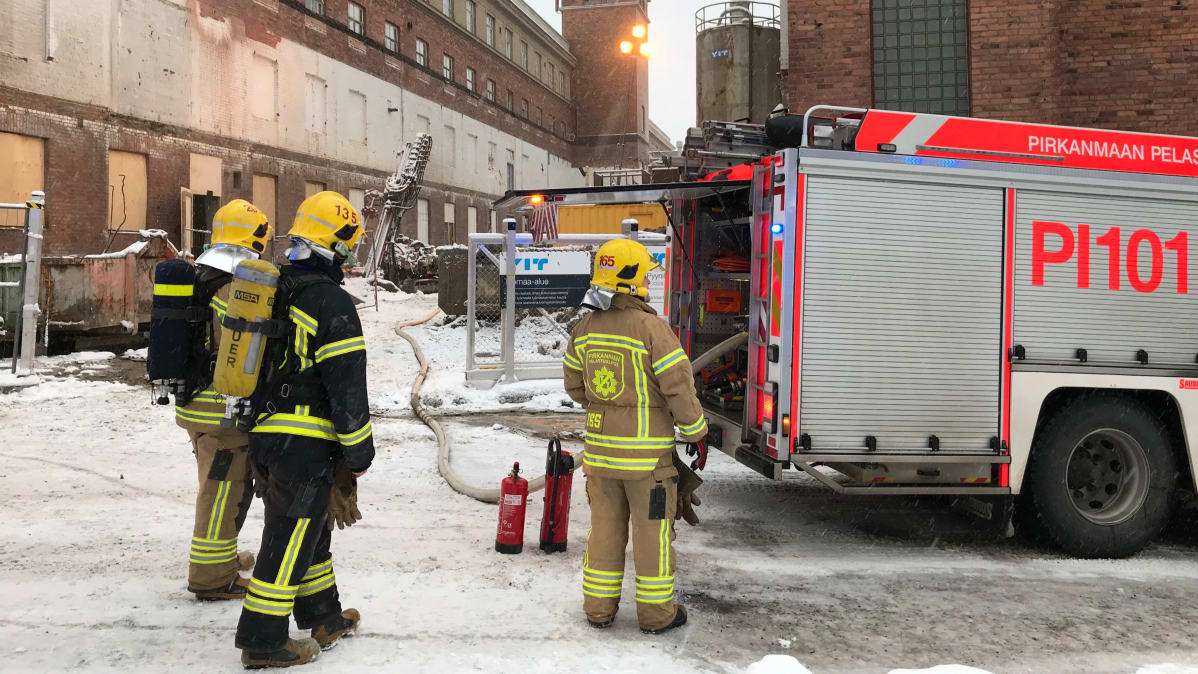 Tulipalo Pyynikintiellä