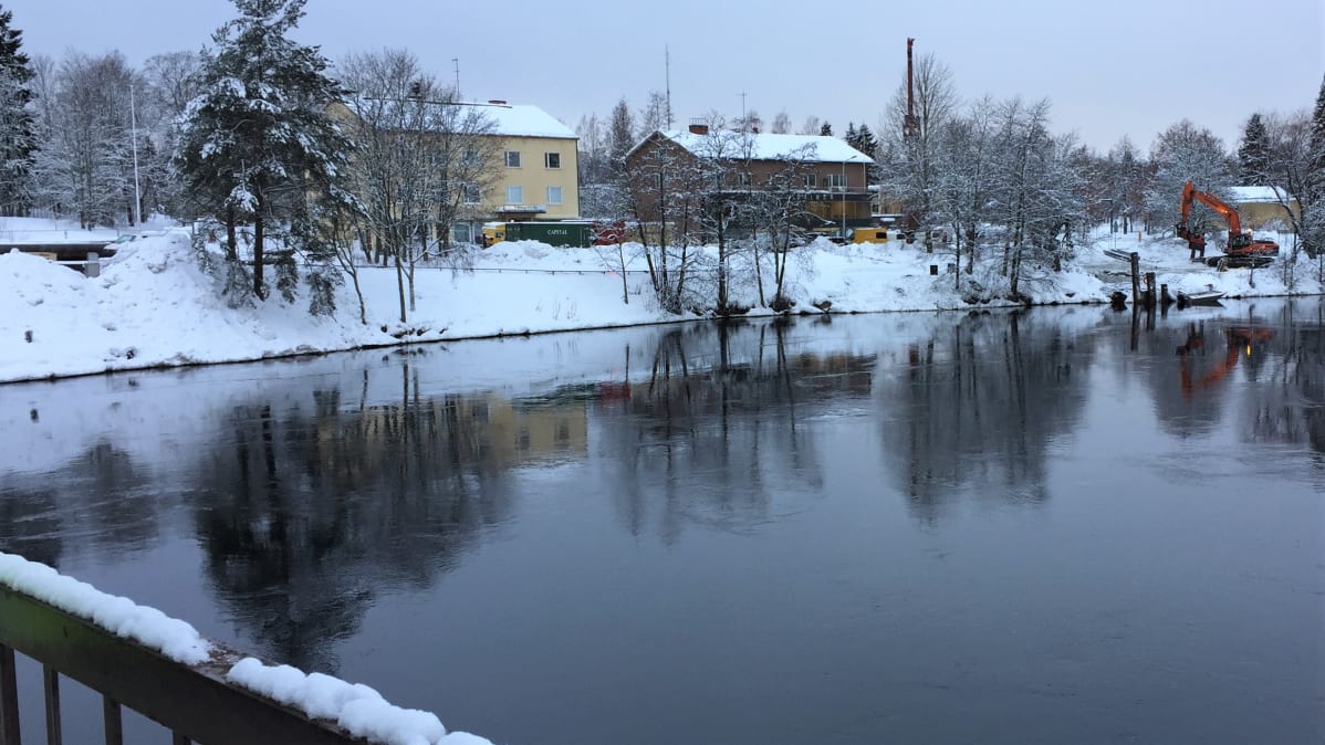 Mansikkakosken silta Imatralla.