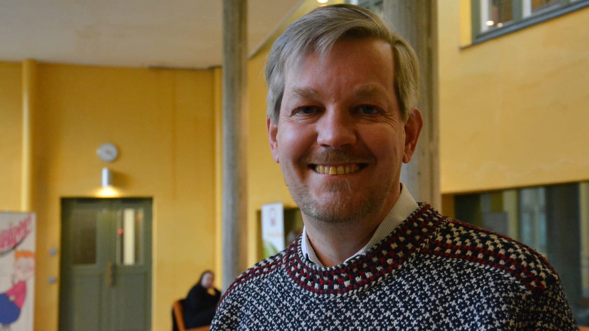 Sosiologian professori Mikko Lagerspetz, Åbo Akademi.