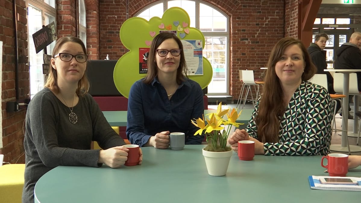 Teija Suutari, Tiina Pönni ja Sanna Kenttäkumpu