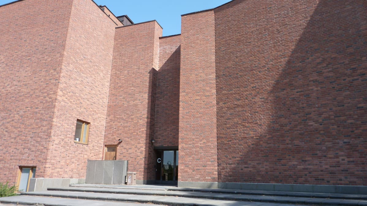 Jyväskylän yliopiston päärakennus
