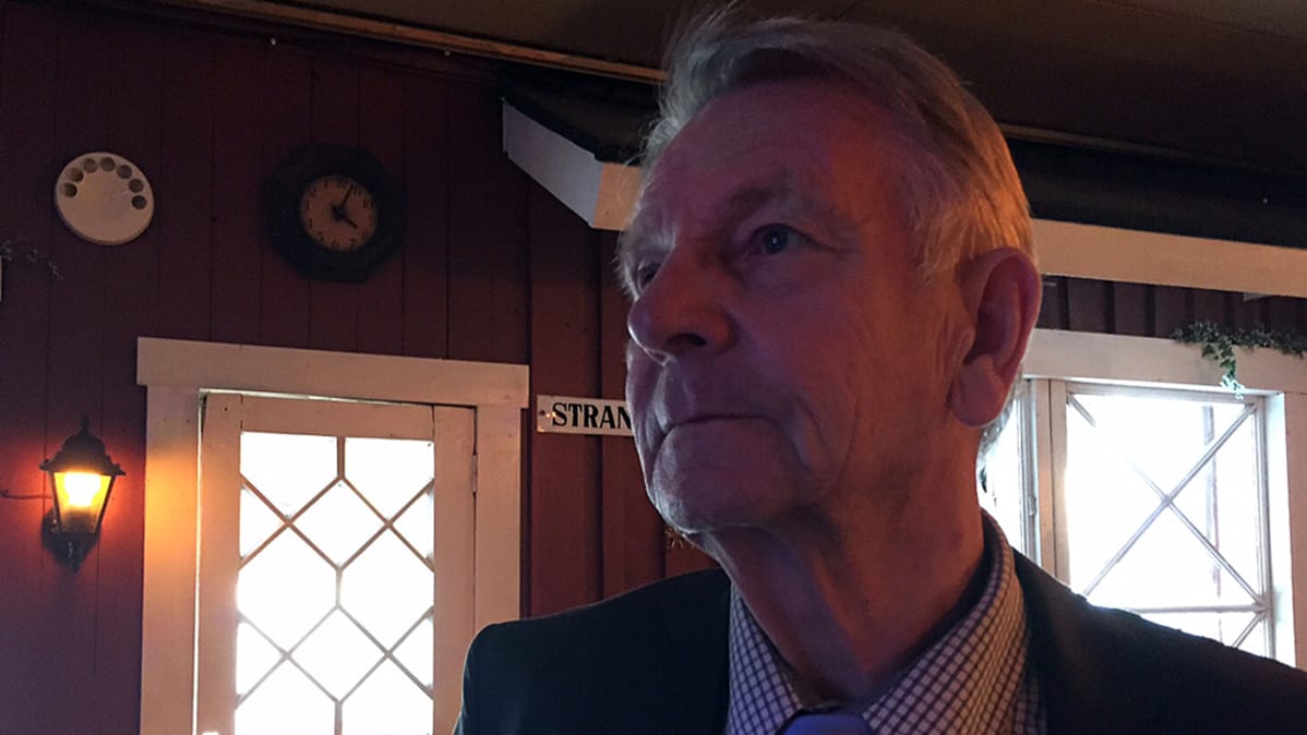 Kuvassa Bjarne Kallis