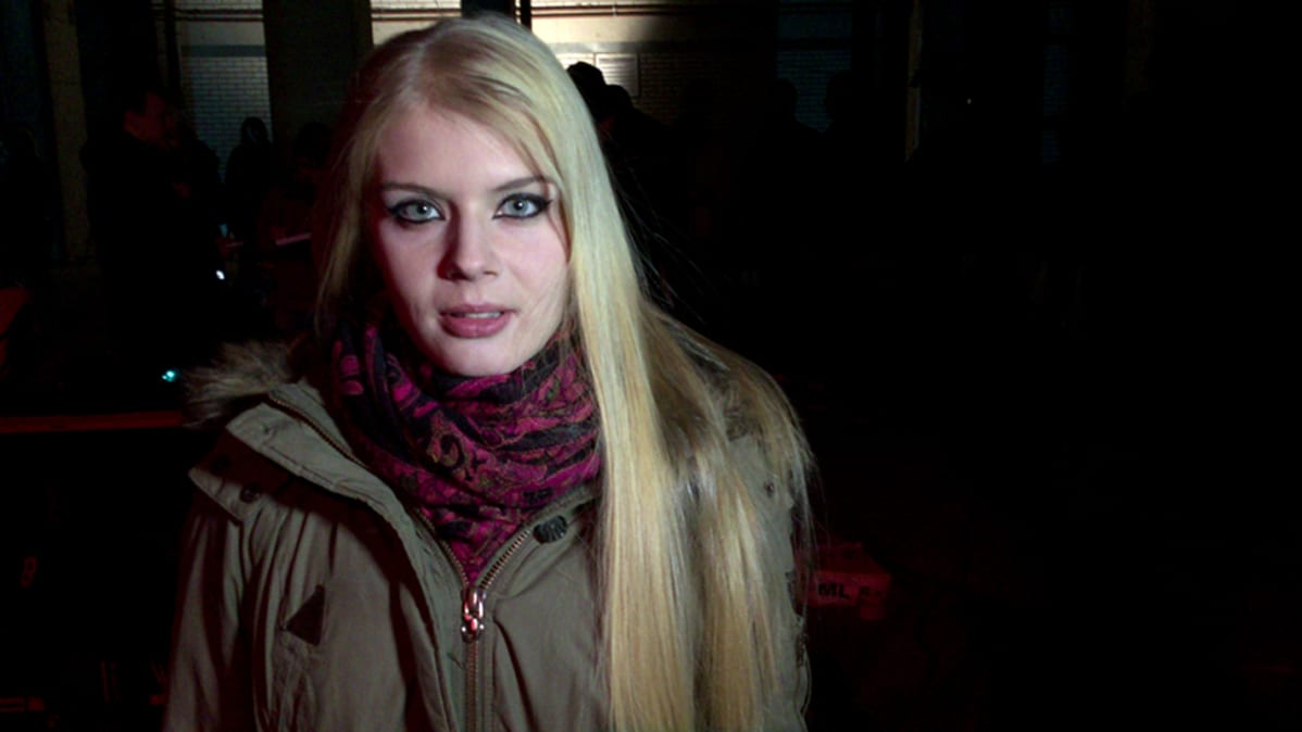 Rendelin päänäyttelijä Alina Tomnikov.