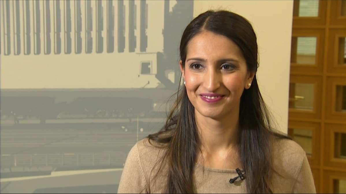 Nasima Razmyar