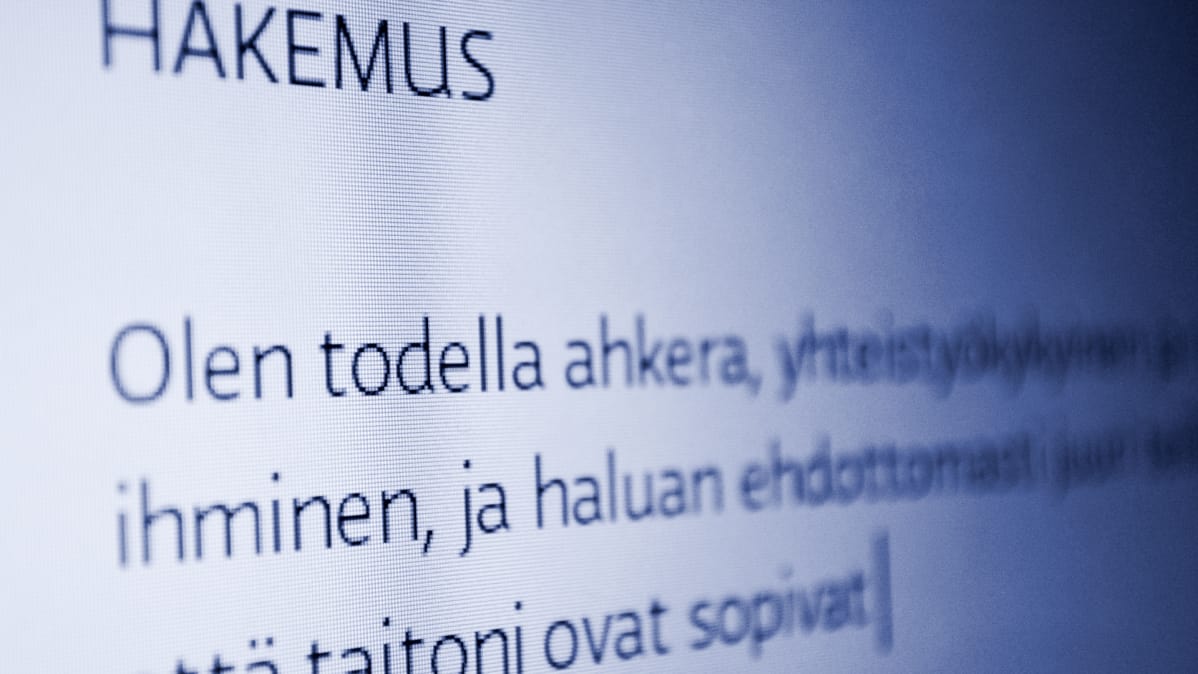 Hakemuspohja tietokoneen näytöllä