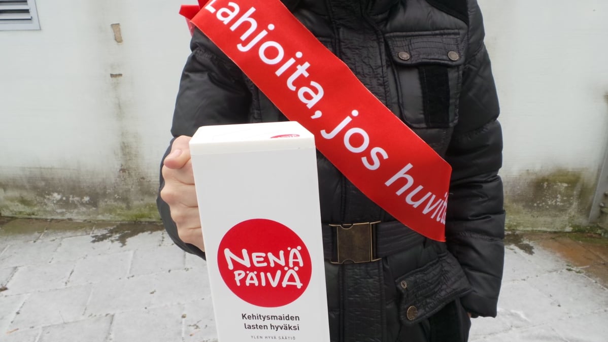 Nenäpäivän lipaskerääjä