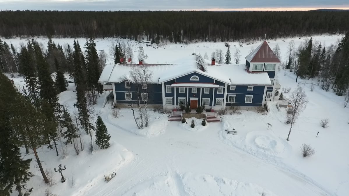 Päivikki Palosaaren ja Mika Latvan koti Blueberry Villa muuntautuu tarvittaessa myös hotelliksi.