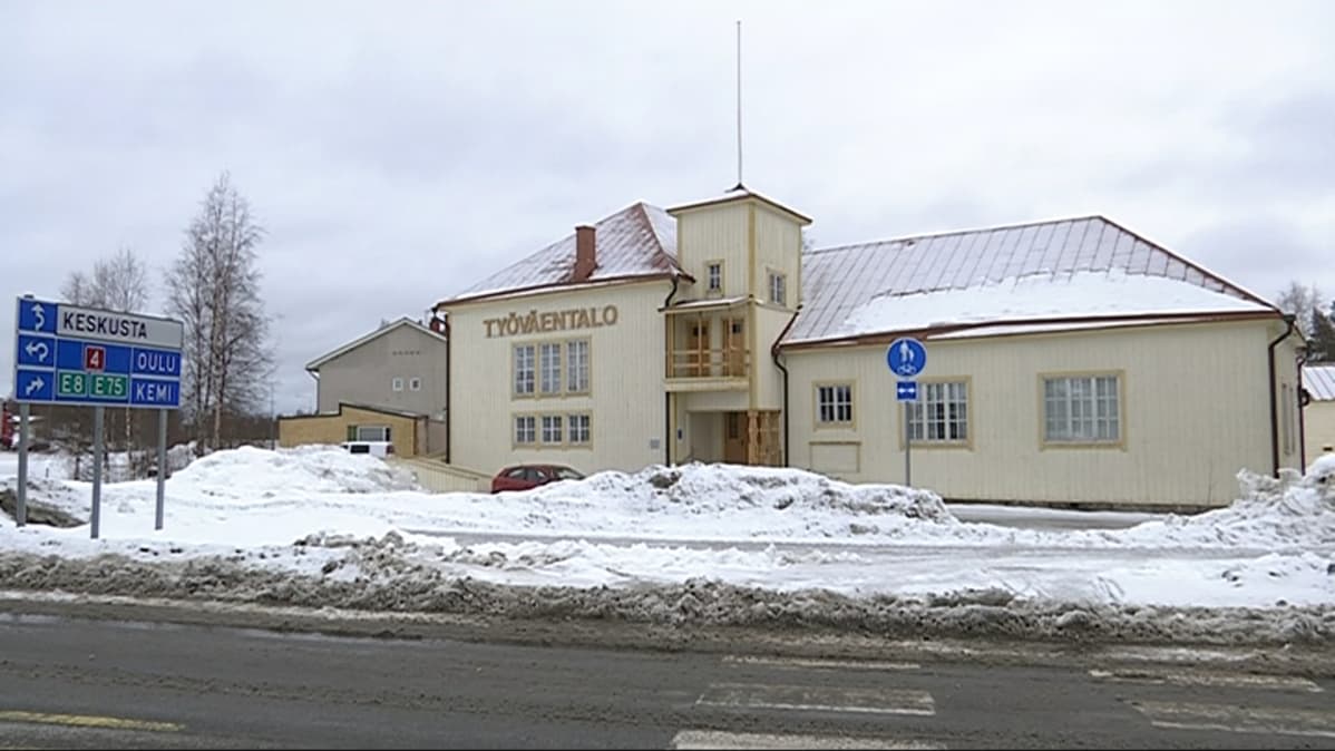 Iin työväentalo.