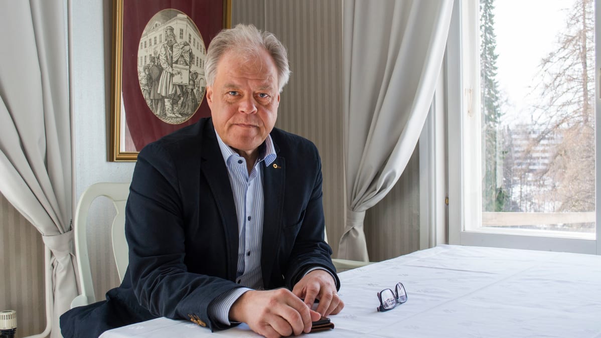 Olli Luukkainen.