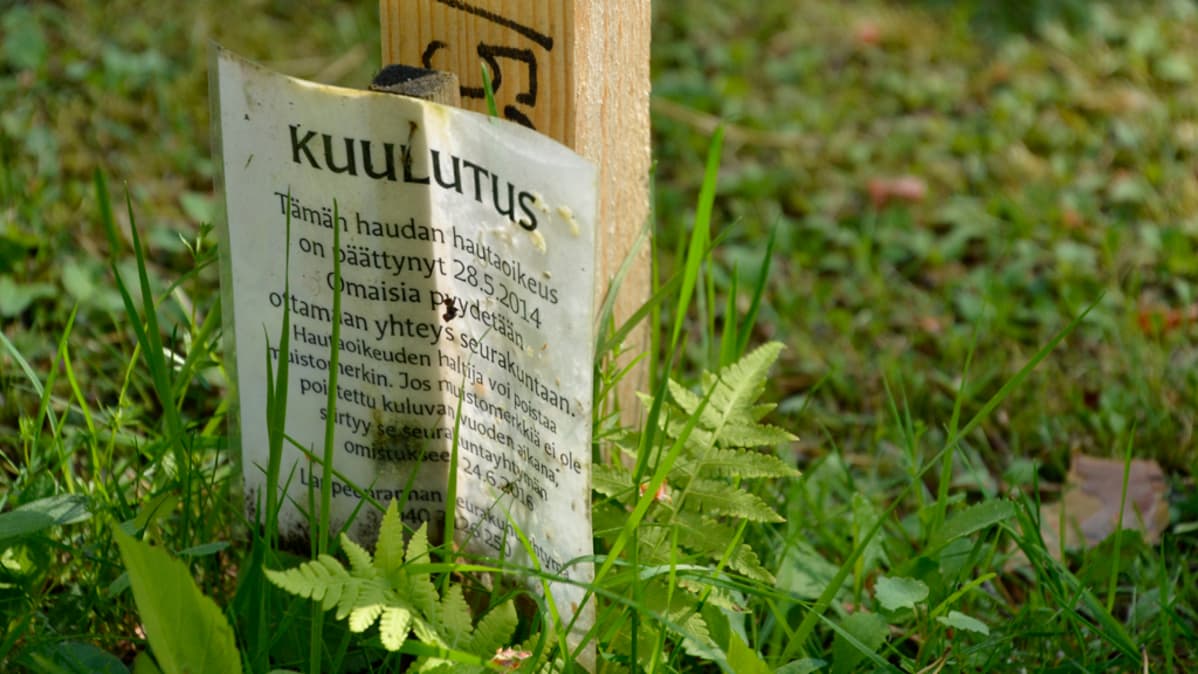 Kuulutus hautaoikeuden päättymisestä.