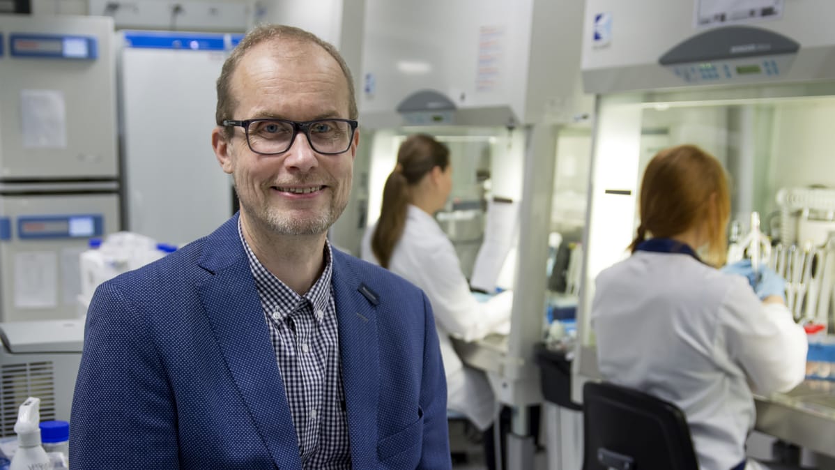 Professori Heikki Hyöty