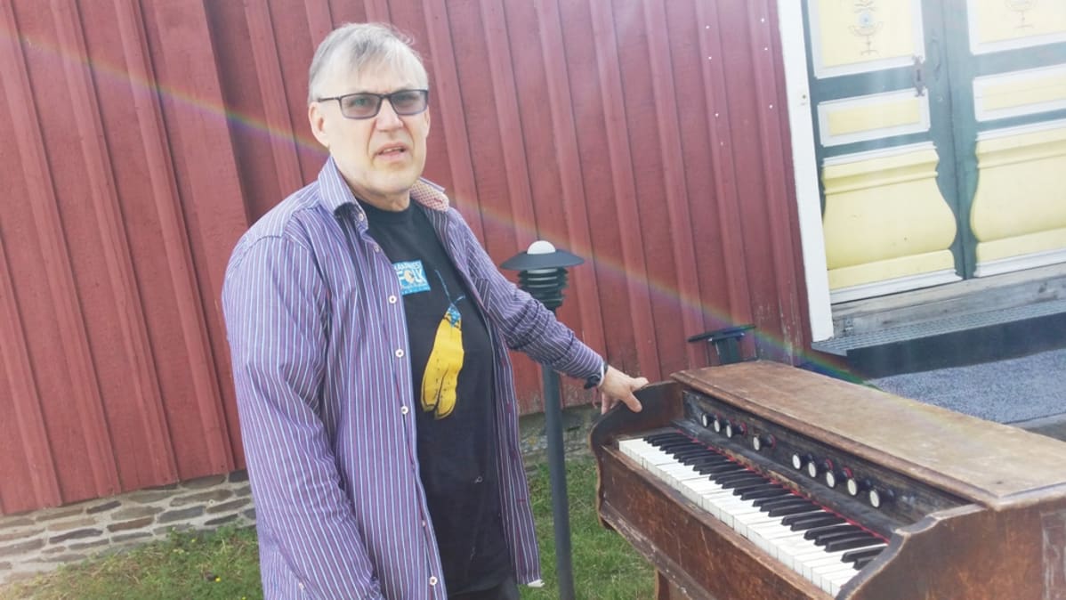 Timo Alakotila esittelee 1800-luvun harmonia