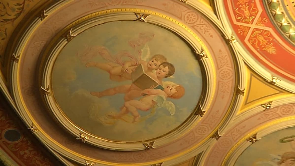 Poirn teatteri kattomaalaus