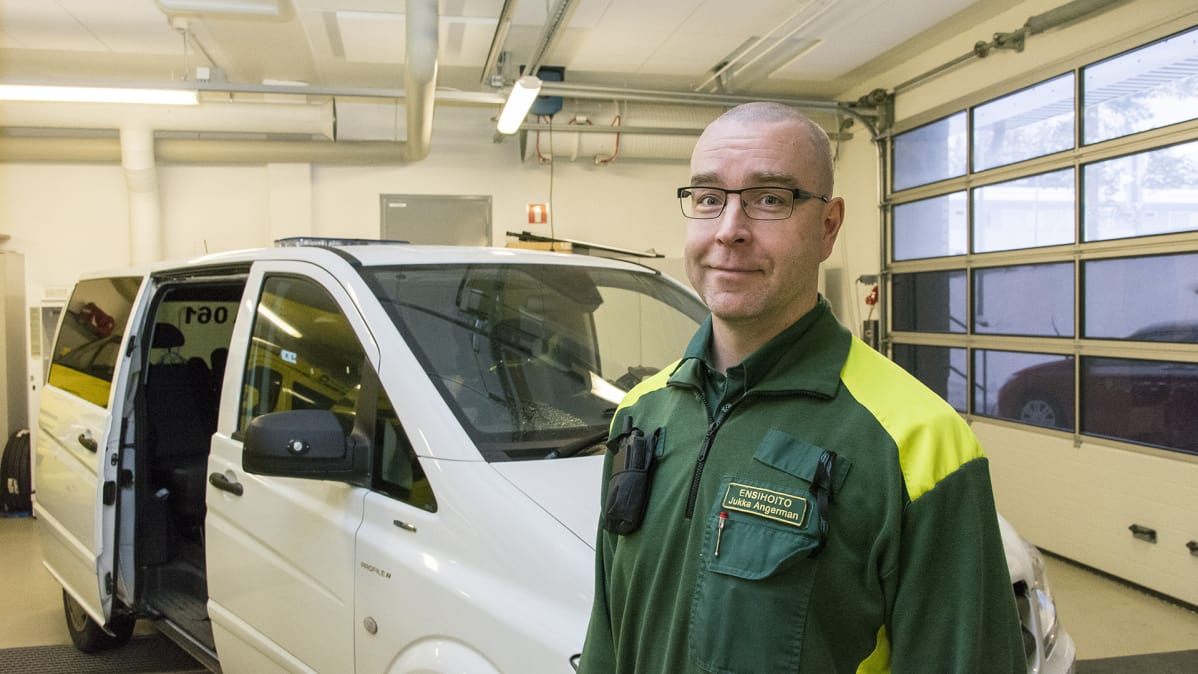 Kainuun Soten ensihoitopäälikkö Jukka Angerman.