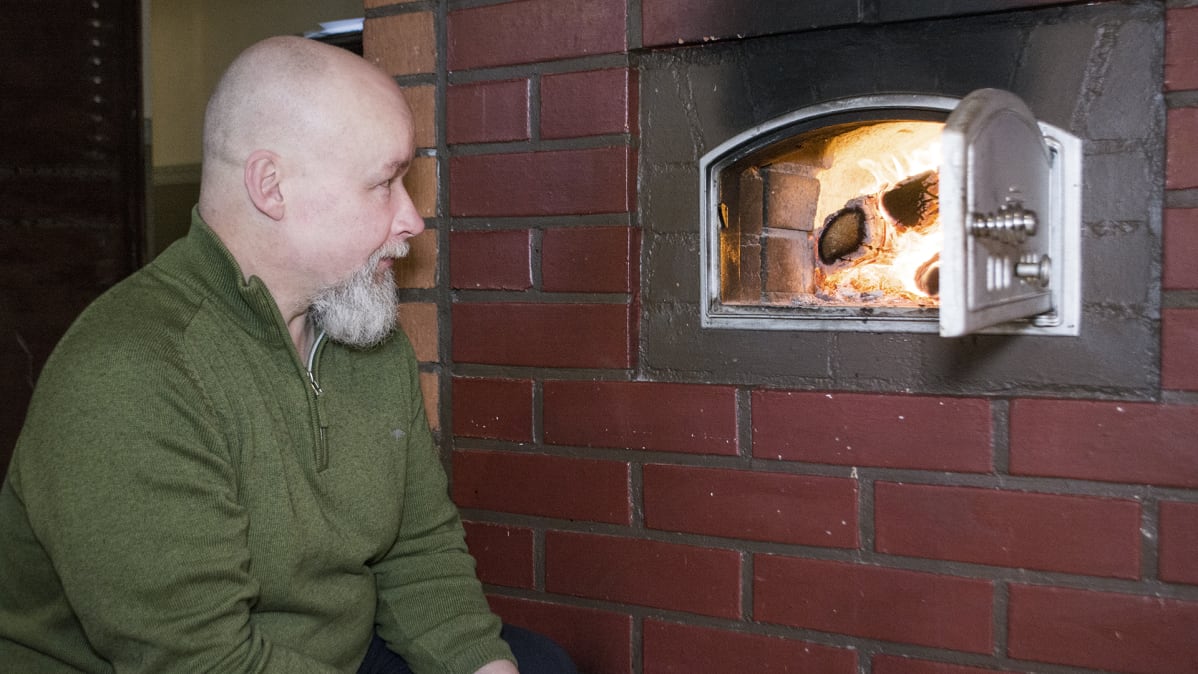 Tuomas Kuhmonen ja uuni tulilla, katse tulevaisuuteen