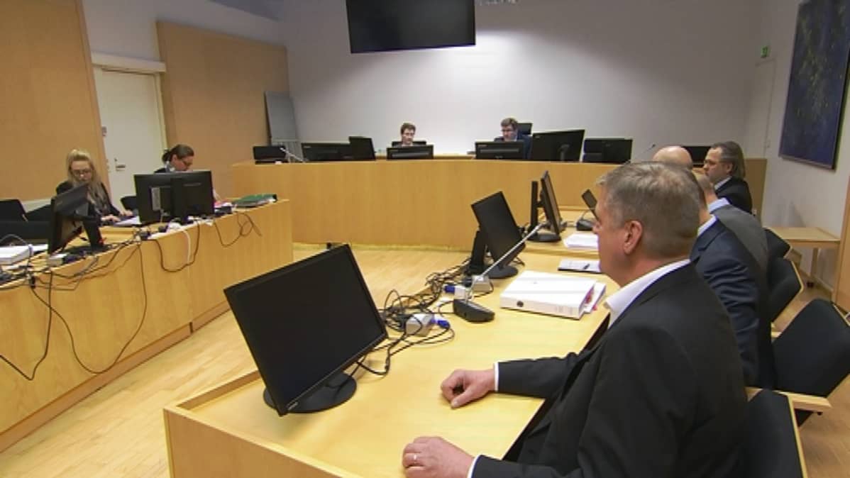Hotelli Suomutuntunturin tulipaloa käsiteltiin Lapin käräjäoikeuden valmistelevassa istunnossa Rovaniemellä 17.1.2018