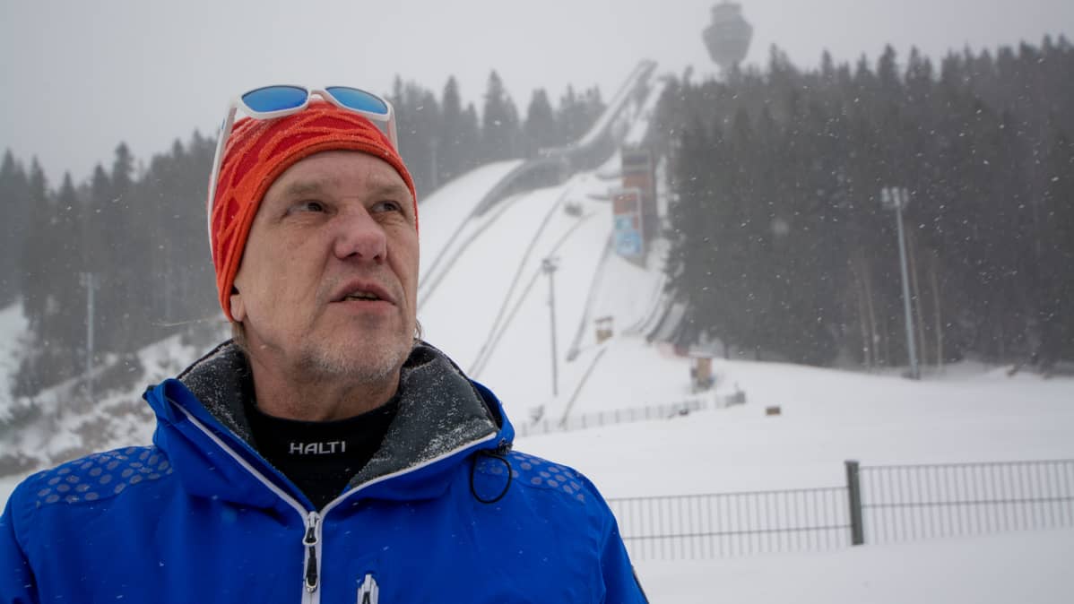 Puijon Hiihtoseuran puheenjohtaja Jukka Salmi.