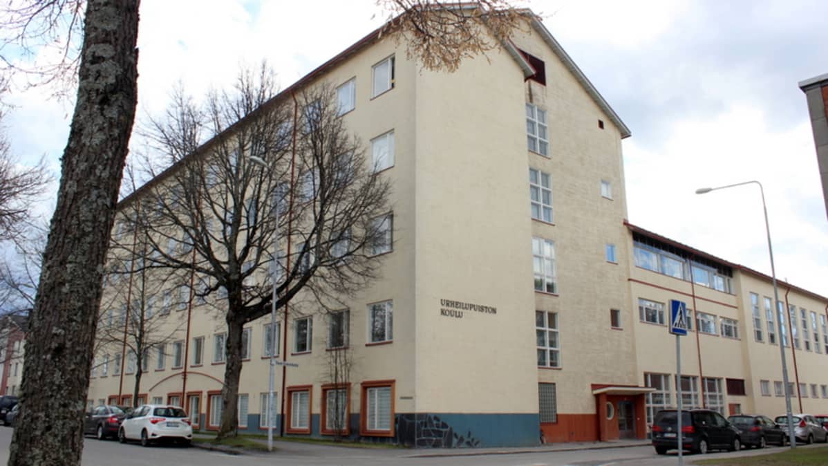 Mikkelin Urheilupuiston koulu