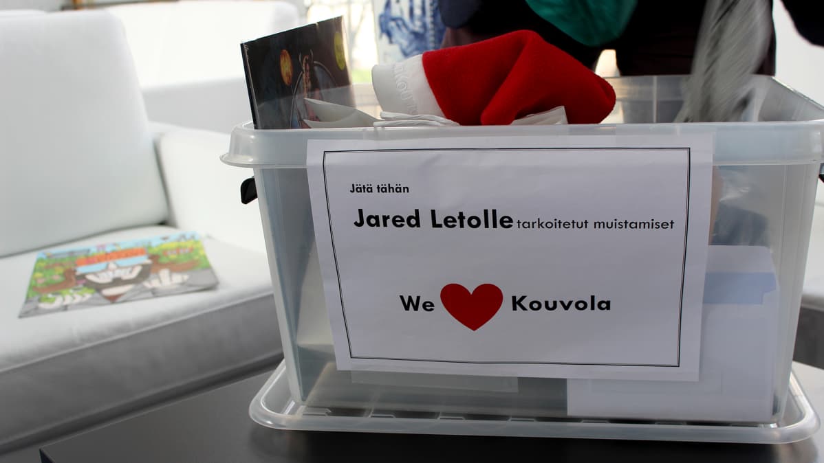 Jared Letolle lähtevä paketti