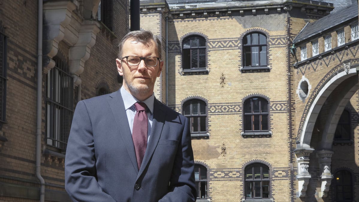 Bremenin syyttäjänviraston edustaja Frank Passade