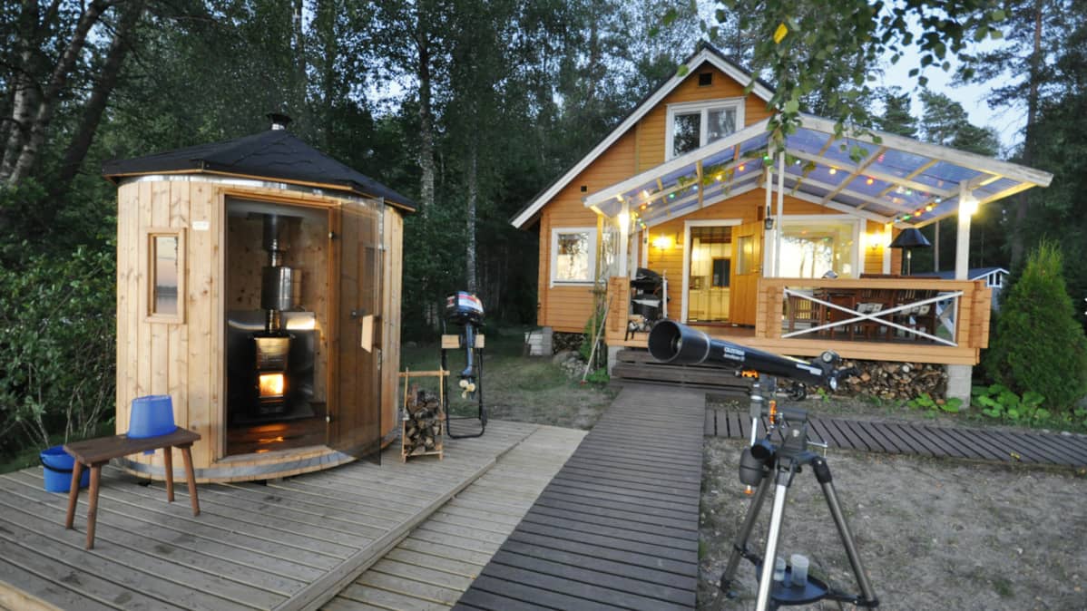 Kesämökki.
