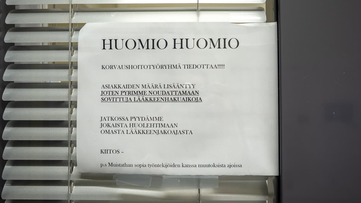 lauppu ikkunassa