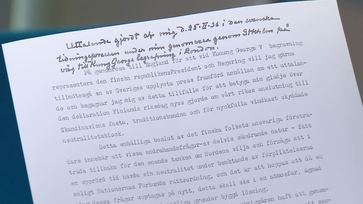 Tekstiä lähikuvassa.