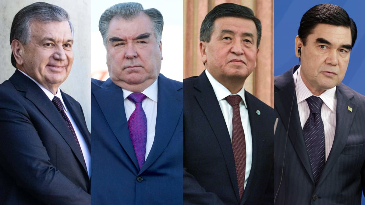 Kuvassa vasemmalta Uzbekistanin presidentti Shavkat Mirziyoyev, Tadžikistanin presidentti Emomalii Rahmon, Kirgisian presidentti Sooronbay Jeenbekov ja Turkmenistanin presidentti Gurbanguly Berdimuhamedow.