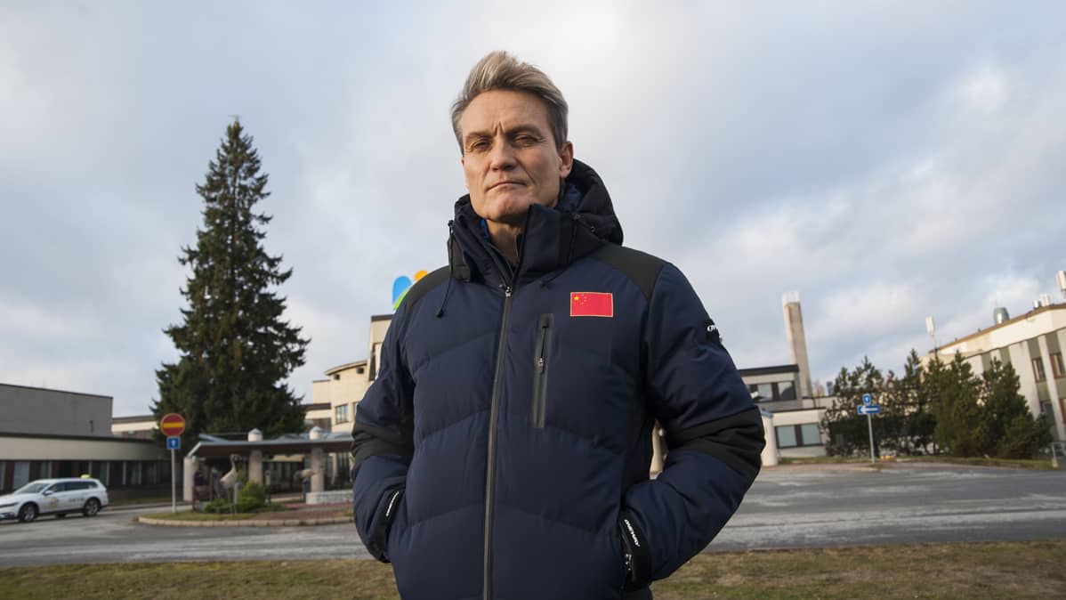 Mika Kojonkoski vetää projektia, jonka tarkoituksena on valmentaa kiinalaisista kesäurheilijoista olympiamäkihyppyjoukkue.