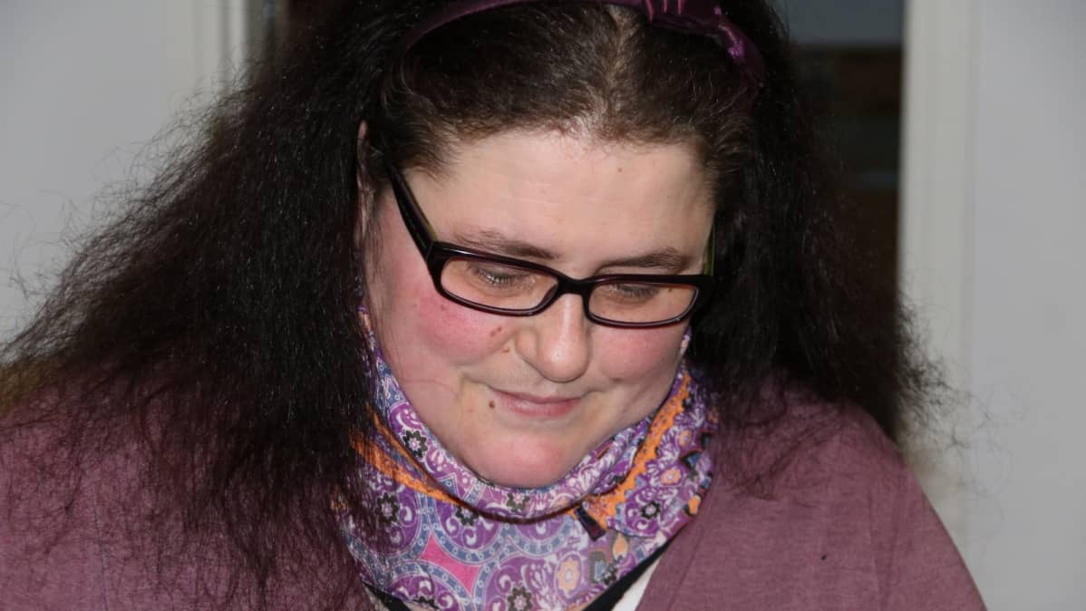 Anne Repo kasvokuvassa