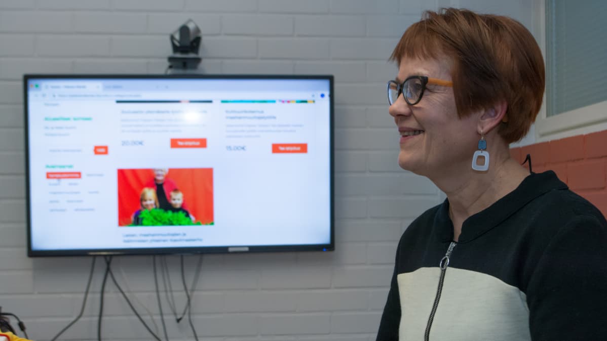 Viestintäpäällikkö Katja Hedberg, Kuopion setlementti.