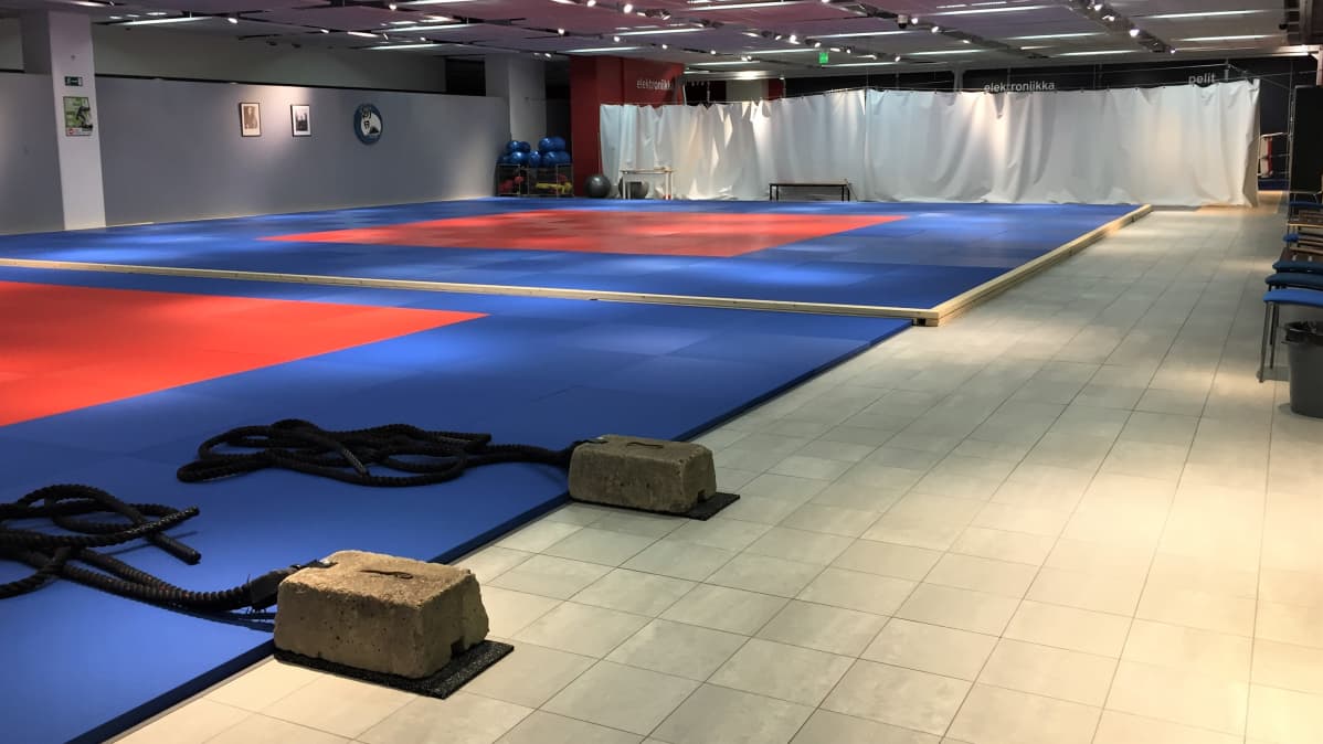 Urheilutalon toimintoja kauppakeskus Family Centerissä Lappeenrannassa.