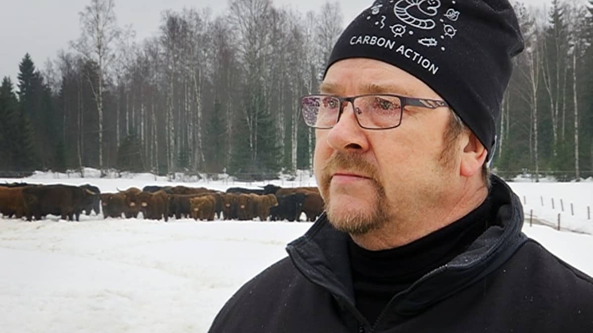 Juupajokisen Metsäojan tilan isäntä Pertti Pasuri