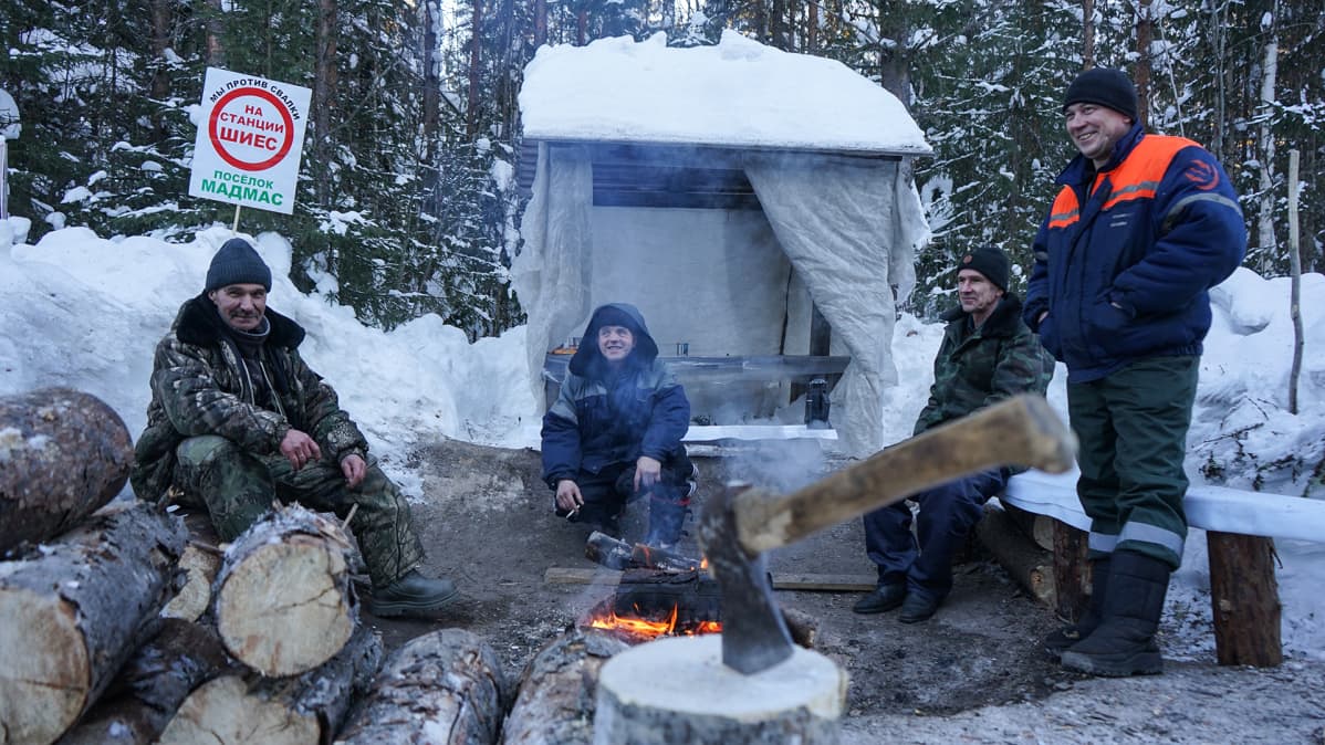 Kuvassa vasemmalta oikealle; Nikolai Sokolov, Juri Šigorjev, Vitali Petrov ja Konstantin Korenkov.