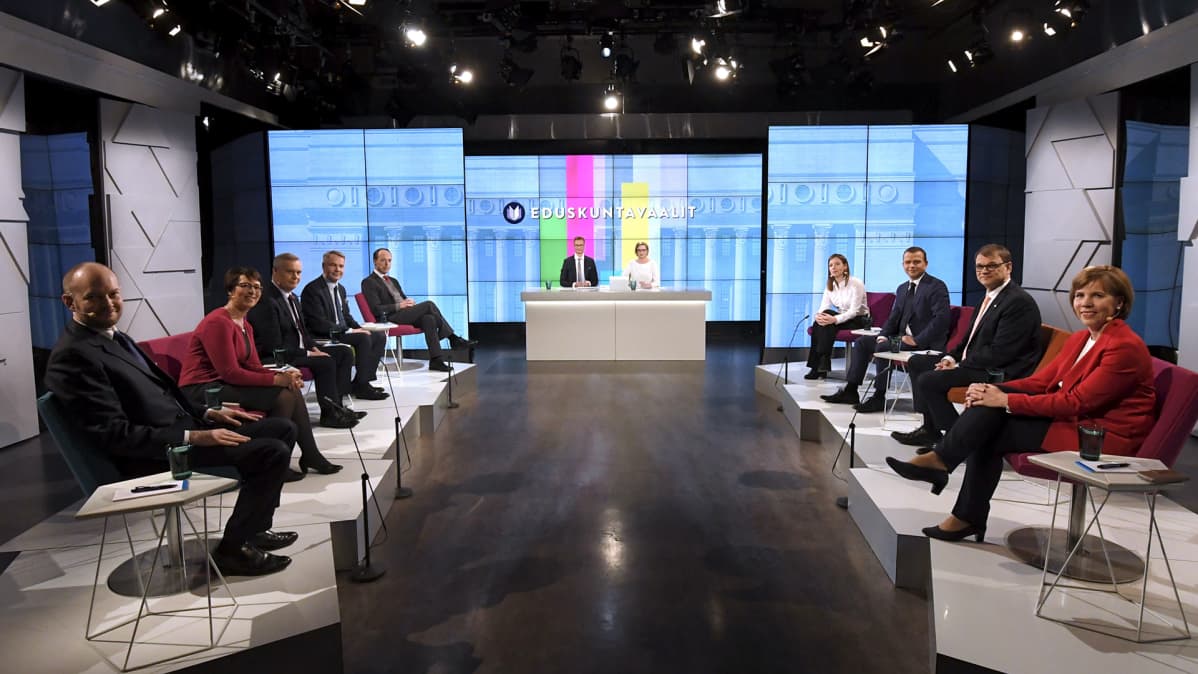 Puolueiden puheenjohtajat Ylen vaalitentissä 14. maaliskuuta.