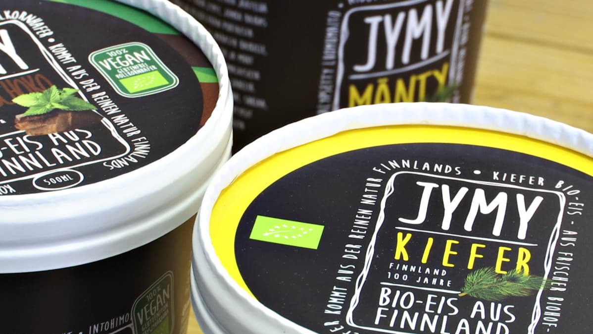 Vegaanijäätelöä valmistetaan vientiin Saksaan.