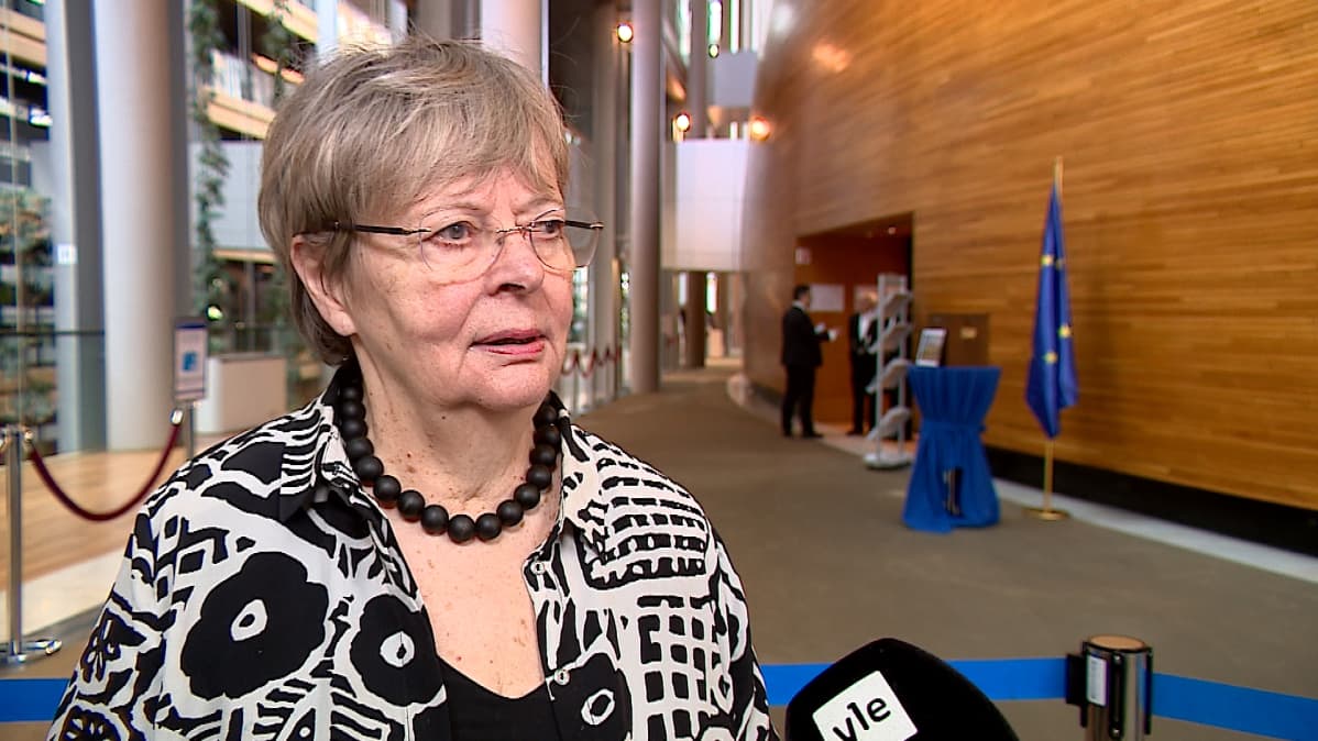 Liisa Jaakonsaari
