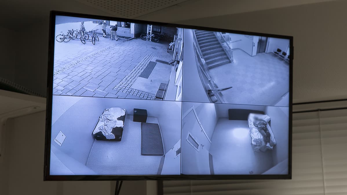 Valvontakamerassa potilashuoneita Lappeenrannan mielenterveyskeskuksessa